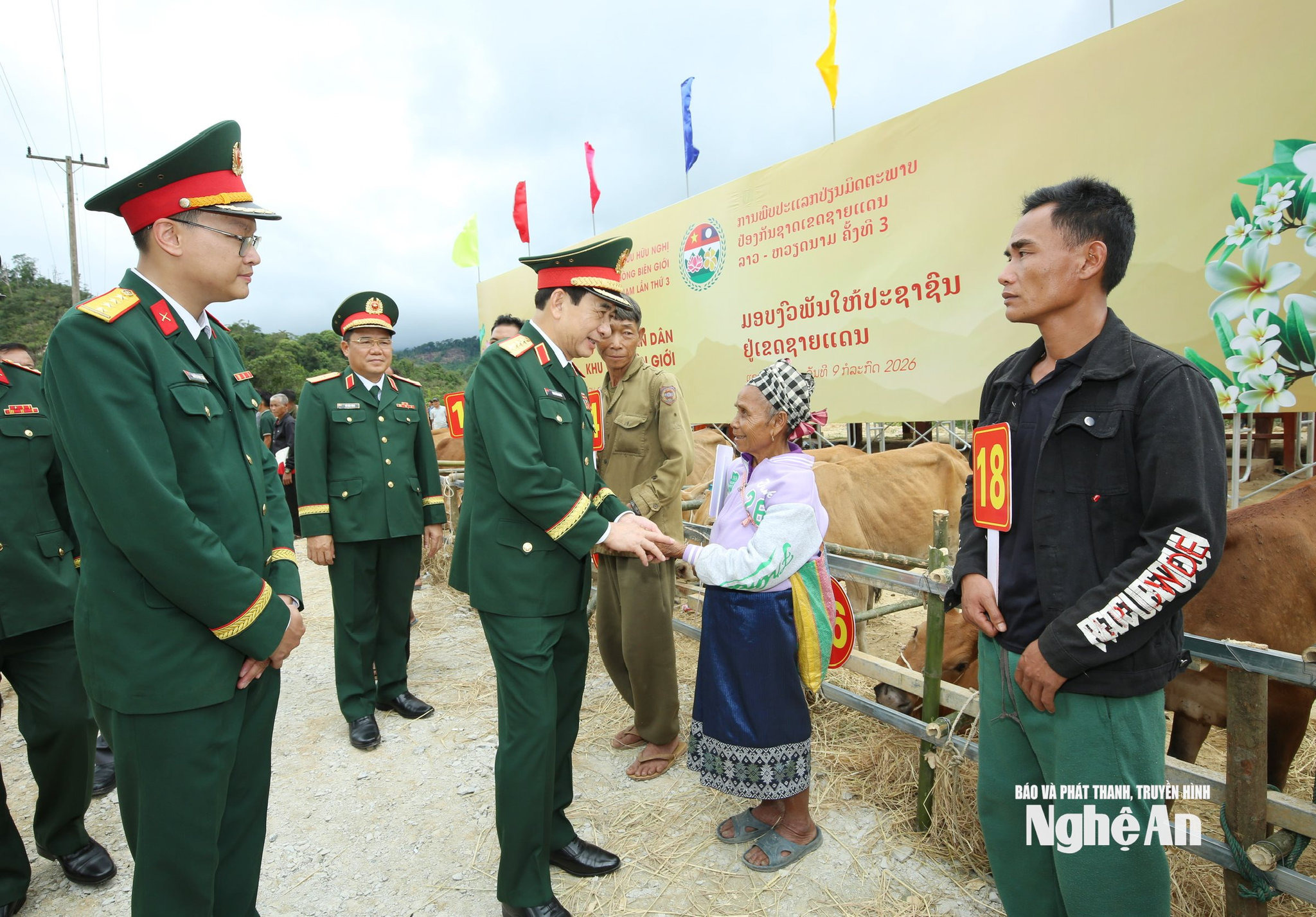 bna_dc542328ecc26d9c34d3.jpg