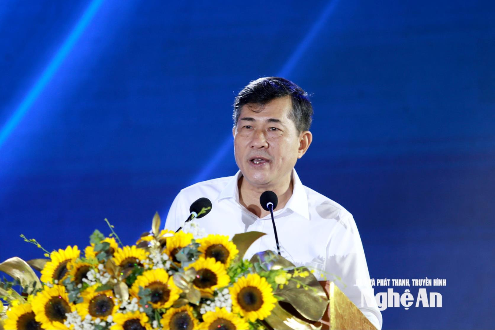 bna_pho-chu-tich-ubnd-tinh-nghe-an-thai-van-thanh-phat-bieu-tai-le-khai-mac-hoi-nghi-khoa-hoc-benh-vien-ung-buou-nghe-an-lan-thu-x(1).jpg?md5=xx1hk_C0cCTPq9J8kA1EQA&expires=1786802153