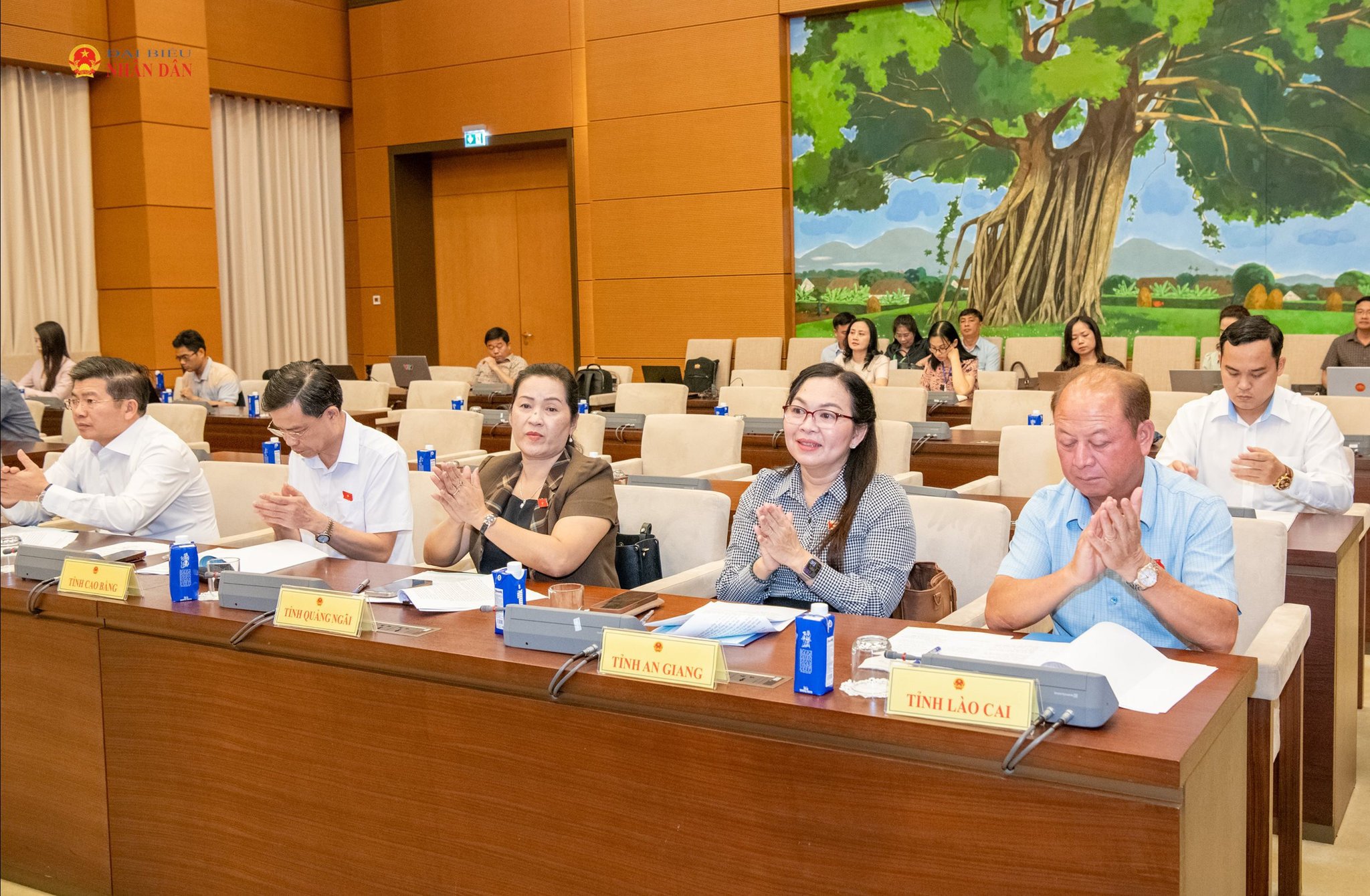 cac-dai-bieu-tham-du-cuoc-hop.10.jpg