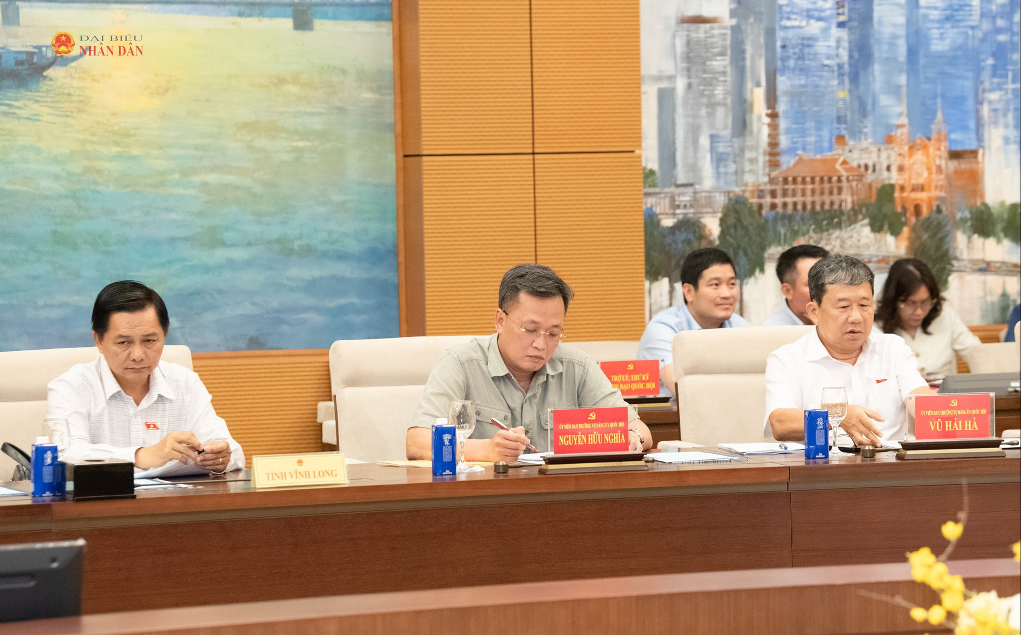 cac-dai-bieu-tham-du-cuoc-hop.15.jpg