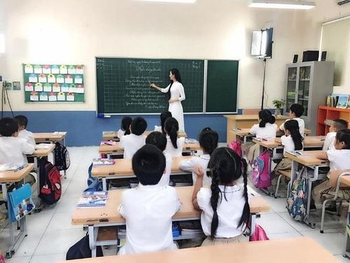 Từ 1/7/2026, giáo viên không còn phải xét thăng hạng chức danh nghề nghiệp