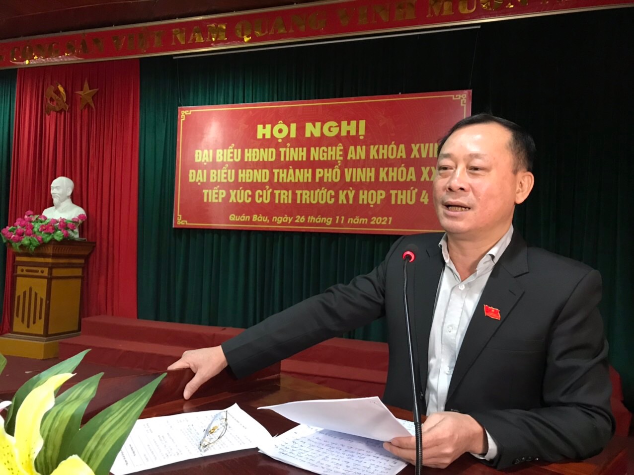 Đại biểu HĐND tỉnh, HĐND thành phố tiếp xúc cử tri tại các phường, xã Hưng Đông, Quán Bàu.