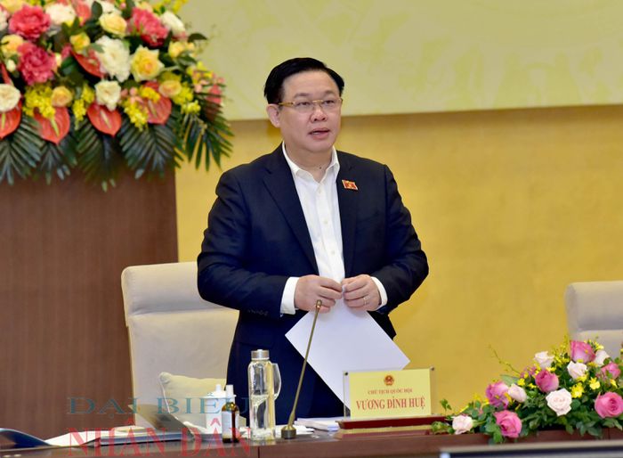Chủ tịch Quốc hội Vương Đình Huệ chủ trì phiên họp về đổi mới tổ chức, nâng cao chất lượng hoạt động của Quốc hội