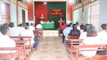 Đồng chí Thái Thị An Chung dự sinh hoạt Chi bộ 9, xã Quỳnh Văn