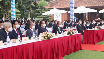 Trang trọng Lễ kỷ niệm 60 năm ngày Bác Hồ về thăm quê lần thứ hai