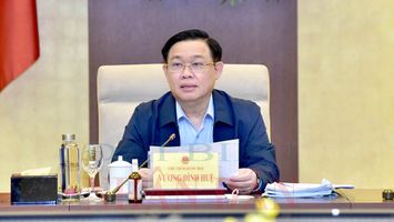 Chủ tịch Quốc hội Vương Đình Huệ chủ trì phiên họp chuẩn bị nội dung trình kỳ họp bất thường của Quốc hội