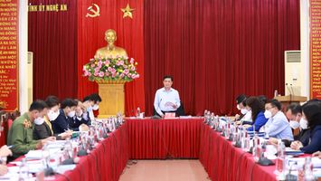 Ban Thường vụ Tỉnh ủy Nghệ An thảo luận kế hoạch phát triển kinh tế - xã hội năm 2022