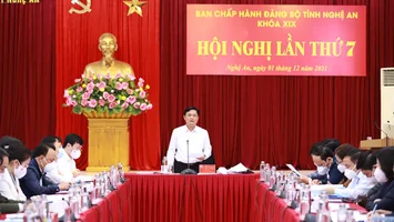 Ban Chấp hành Đảng bộ tỉnh Nghệ An thảo luận về tình hình kinh tế - xã hội