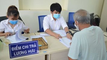 Điều chỉnh lương hưu cho những người có lương hưu thấp