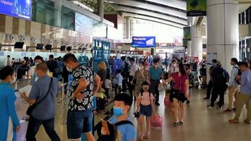 Mở lại đường bay quốc tế, hành khách sẽ có nhiều cơ hội về Việt Nam