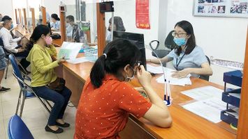 Cần sớm có giải pháp hạn chế tình trạng rút bảo hiểm xã hội một lần