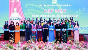 Nghệ An: Tọa đàm "Tư duy và hành động của nữ đại biểu dân cử, nữ lãnh đạo, quản lý"