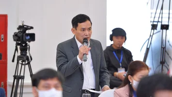 Tỉnh không thể 'vượt rào' quy định của Trung ương về chế độ chính sách cho cán bộ cấp xã, cấp xóm