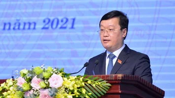Chủ tịch UBND tỉnh Nguyễn Đức Trung nhấn mạnh 5 nội dung trọng tâm phát triển KT-XH năm 2022