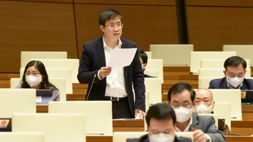 Kiến nghị Quốc hội tổng kết, đánh giá việc sử dụng kỹ thuật lập pháp một luật sửa nhiều luật
