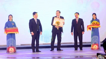 Ngân hàng TMCP Bắc Á và Tập đoàn TH ủng hộ 3 tỷ đồng cho Tết Vì người nghèo tỉnh Nghệ An