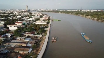 NGHỊ QUYẾT Về thí điểm một số cơ chế, chính sách đặc thù phát triển thành phố Cần Thơ