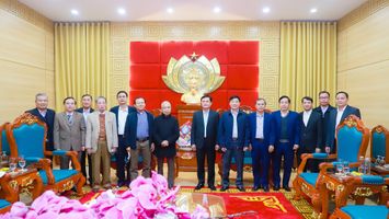 Ủy ban Đoàn kết Công giáo Nghệ An chúc mừng năm mới Tỉnh ủy, UBND tỉnh