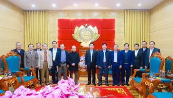 Ủy ban Đoàn kết Công giáo Nghệ An chúc mừng năm mới Tỉnh ủy, UBND tỉnh