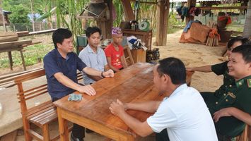 Những vấn đề đặt ra trong việc bố trí người đứng đầu cấp ủy không phải là người địa phương