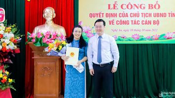 Công bố quyết định điều động, bổ nhiệm Giám đốc Sở Tư pháp