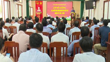 Quỳnh Lưu: Bồi dưỡng trên 500 đại biểu HĐND cấp xã nhiệm kỳ 2021 - 2026