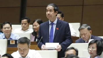Bộ trưởng Bộ Giáo dục và Đào tạo Nguyễn Kim Sơn: Cần xem xét tăng lương và phụ cấp cho giáo viên