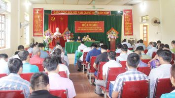 Cử tri Quế Phong phản ánh về cụm dân cư '4 không' tại xã Cắm Muộn