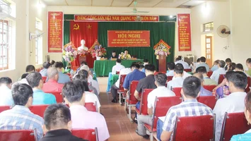 Cử tri Quế Phong phản ánh về cụm dân cư '4 không' tại xã Cắm Muộn