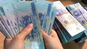 Tăng lương cơ sở lên 1,8 triệu, lương giáo viên tiểu học cao nhất là bao nhiêu?