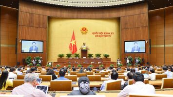 Một số hình ảnh Đoàn ĐBQH tỉnh Nghệ An tại kỳ họp thứ 4, Quốc hội khóa XV trong ngày 02/11