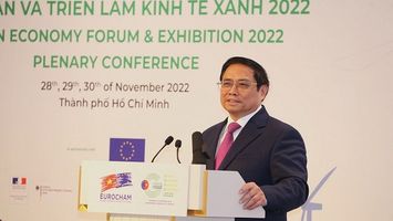 Thủ tướng: Không hy sinh môi trường để chạy theo tăng trưởng kinh tế đơn thuần