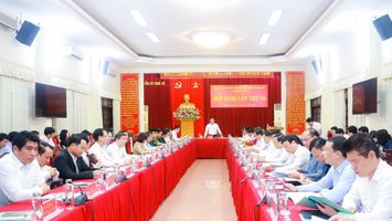 Ban Chấp hành Đảng bộ tỉnh tổ chức Hội nghị lần thứ 10