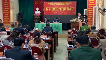 HĐND huyện Quế Phong: chất vấn công tác cấp giấy chứng nhận quyền sử dụng đất, giao rừng gắn với giao đất và cấp giấy chứng nhận quyền sử dụng đất lâm nghiệp