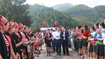 Dân vận khéo, sáng bản làng