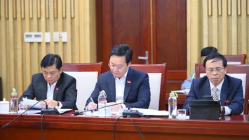 Tăng cường phối hợp xử lý thủ tục, đẩy nhanh giải ngân vốn đầu tư công