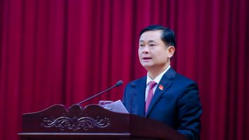 Tiếp tục triển khai quyết liệt, đồng bộ, hiệu quả các chương trình, đề án, hoàn thành các mục tiêu kế hoạch phát triển kinh tế - xã hội tỉnh Nghệ An (*)