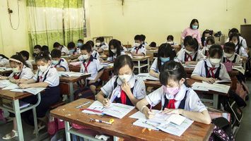 Ứng phó các ca mắc Covid trong trường học