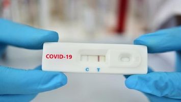 Từ ngày 21/2, giá xét nghiệm nhanh COVID-19 giảm như thế nào?