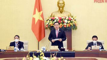 Khai mạc Phiên họp thứ Chín của Ủy ban Thường vụ Quốc hội