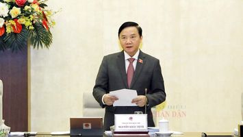 Phiên họp thứ Chín của Ủy ban Thường vụ Quốc hội: Thực hiện dân chủ ở cơ sở thực chất, hiệu quả gắn liền với kỷ luật, kỷ cương