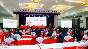 Khai mạc trọng thể kỳ họp chuyên đề HĐND tỉnh Nghệ An khóa XVIII