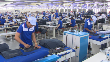 Tăng lương tối thiểu: Có tiếp tục “lỗi hẹn”?