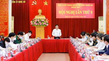 Tổng kết 10 năm thực hiện Nghị quyết nâng cao năng lực lãnh đạo, sức chiến đấu TCCS đảng ở Nghệ An