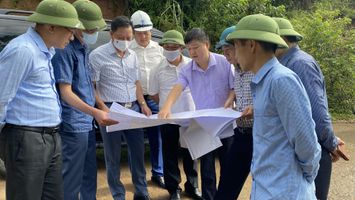 Quyết sách của Hội đồng nhân dân: Điều tra xã hội học hoặc xin ý kiến chuyên gia