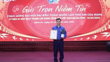 Đại diện Nghệ An lọt top 10 Gương mặt trẻ Việt Nam tiêu biểu năm 2021