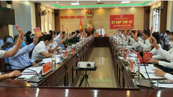 Con Cuông tổ chức thành công kỳ họp thứ tư HĐND huyện khoá XX, nhiệm kỳ 2021 - 2026.