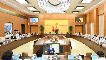 Tuần này, Ủy ban Thường vụ Quốc hội tiếp tục Phiên họp thứ 10