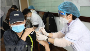 Việt Nam cấp hộ chiếu vaccine, thử nghiệm vaccine dạng xịt mũi