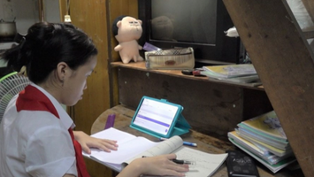 Hỗ trợ vay vốn mua thiết bị học trực tuyến 10 triệu đồng/học sinh